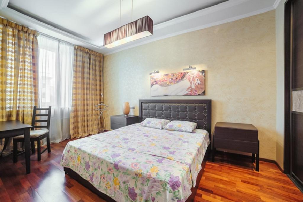 FlatComfort Nezavisimosti 44 Apartamento Minsk Exterior foto
